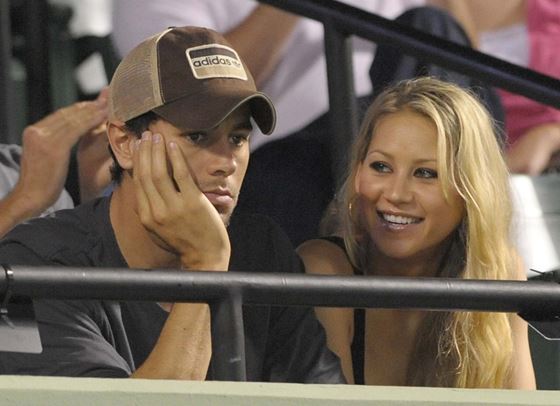 Енрике Иглесиас и Анна Курникова са се оженили тайно