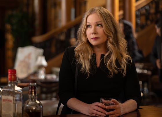 Кристина Апългейт се оттегля от киното