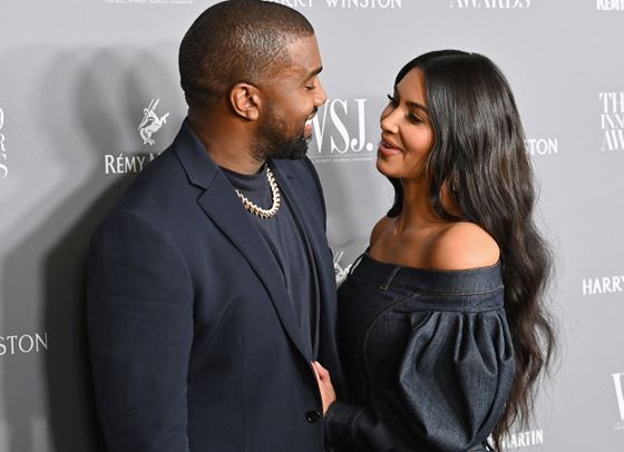 Ким Кардашиян и Кание Уест са официално разведени