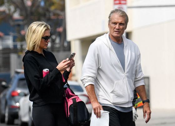 Първи кадри на Долф Лундгрен след новината за тежката му болест