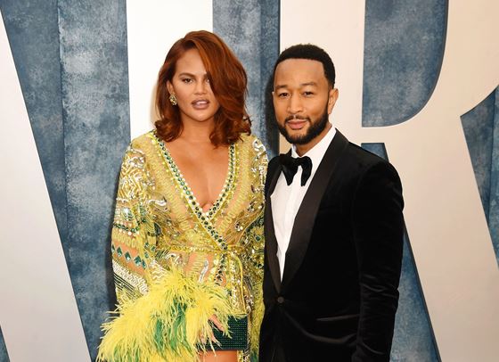 Джон Леджънд смята, че това е най-сексапилното нещо в Криси Тейгън