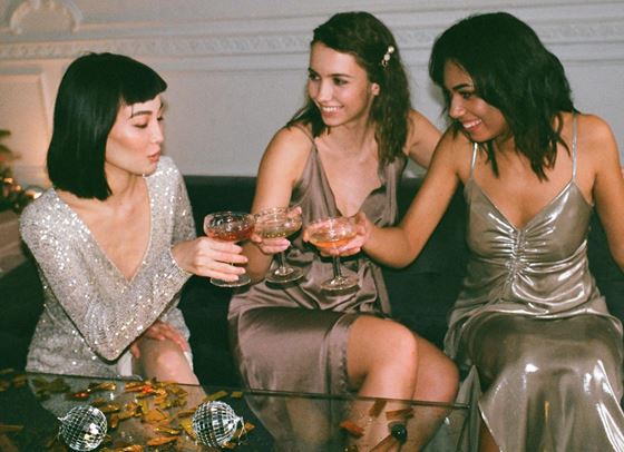 Лесни (и крайно неустоими) коктейли с шампанско