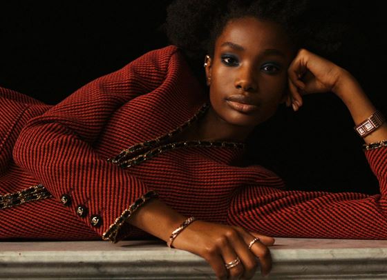 Бляскаво, по-бляскаво, празнично, Chanel