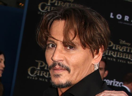 Джони Деп се завръща в Холивуд с новия трилър &quot;Day Drinker&quot;