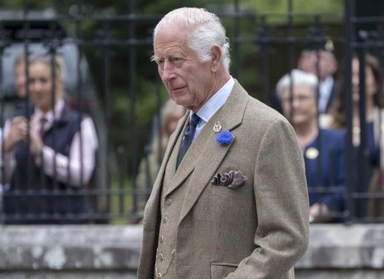 Чарлз III разкри докъде е с битката с рака