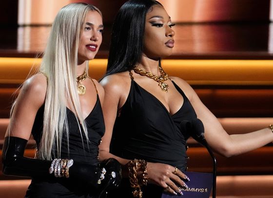 8 момента от наградите &quot;Грами&quot;, които може да сте пропуснали