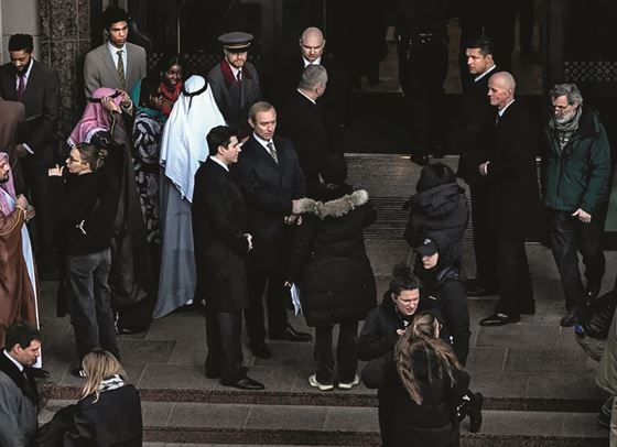 Пет чакани филма от Синелибри