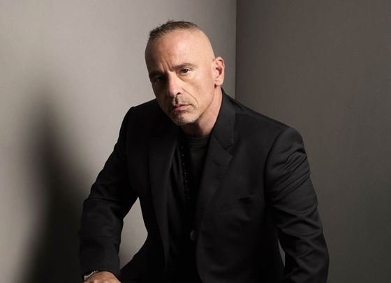 Ерос Рамацоти се завръща с нова музика и световно турне