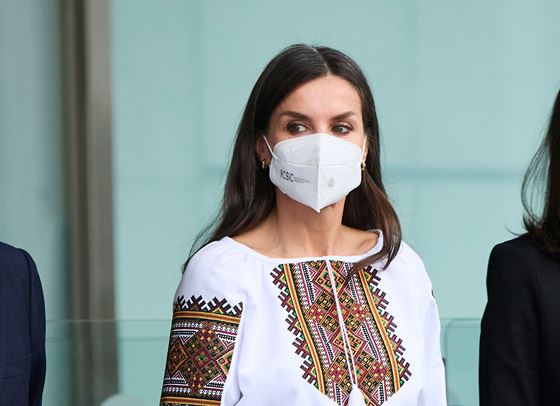 с(Т)илната позиция на първите дами