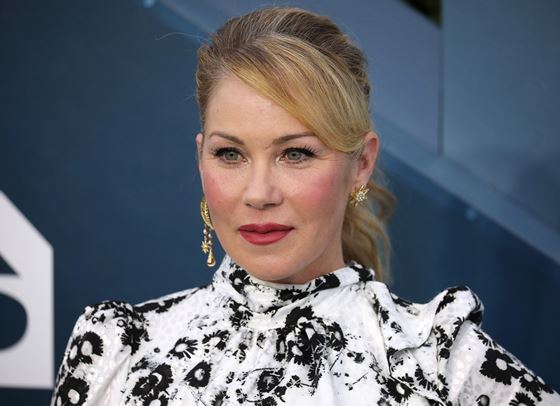 Кристина Апългейт е завършила снимките на &quot;Мъртъв за мен&quot; в инвалидна количка