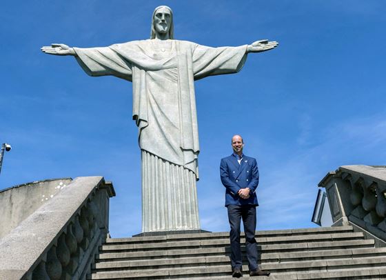 Принц Уилям по стъпките на Даяна в Рио де Жанейро