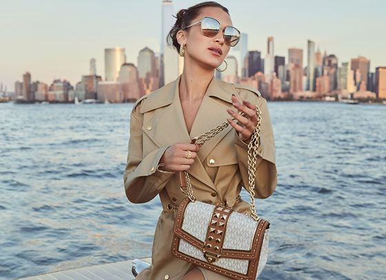 Перфектният ден на Бела Хадид изглежда ТАКА