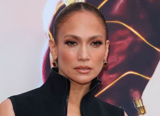 Джей Ло диктува правилата при косите този сезон