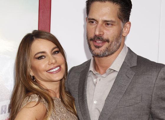 Джо Манганиело официално подаде молба за развод