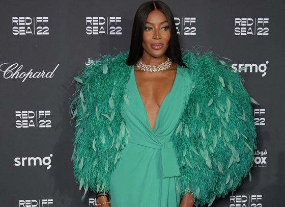 Наоми Кембъл става учител по моделство