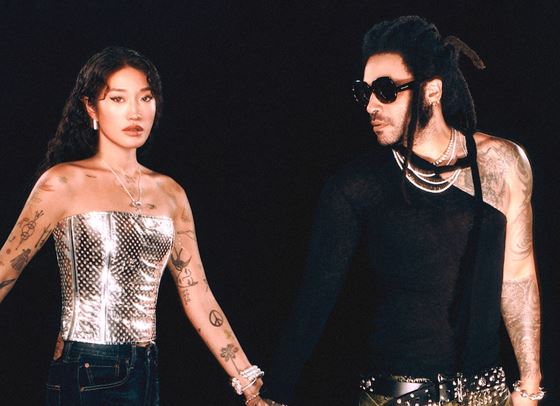 Лени Кравиц възражда любовта с "I Believe in Love Again"