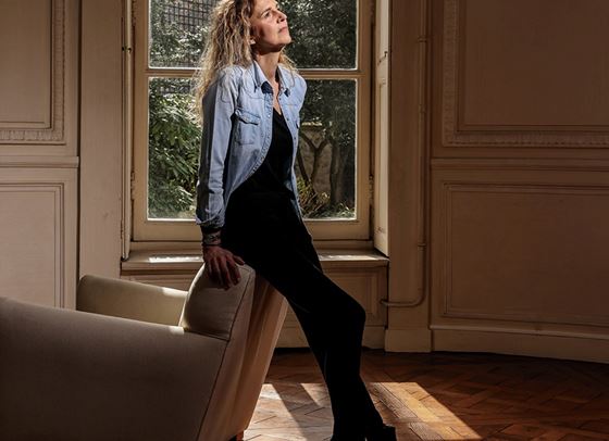 Делфин Дьо Виган изследва релността на децата инфлуенсъри