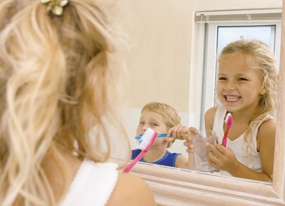 Здрави зъбки, щастливи деца