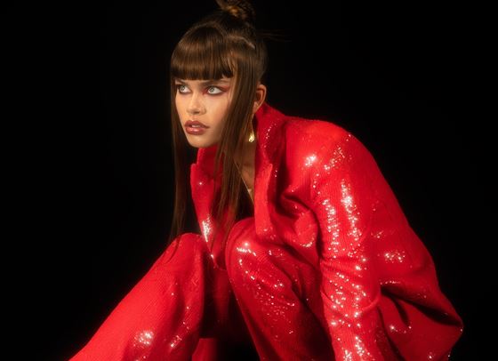 МОДА: Ретро, блясък и ретро блясък