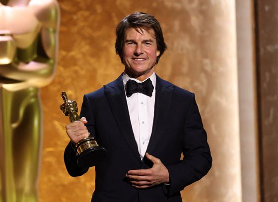Том Круз получи първия си &quot;Оскар&quot; с почетна награда от Академията